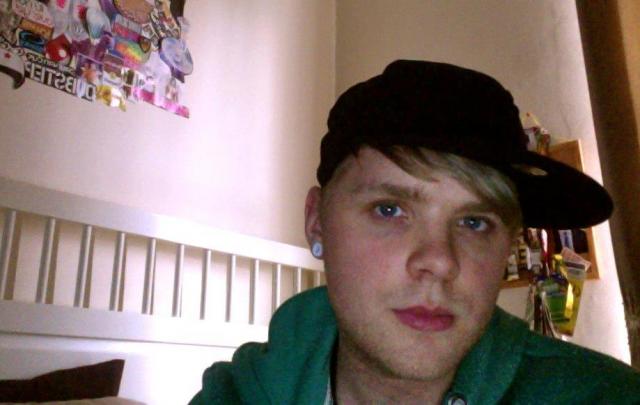 post-8740-0-15463500-1334410971_thumb.jp