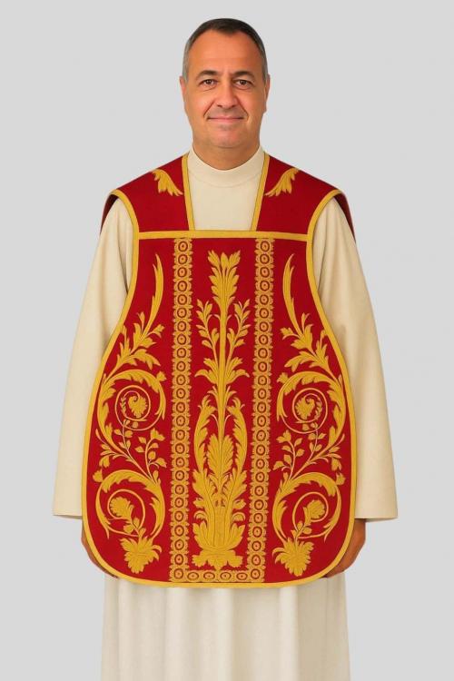 Golden-Embroidered-Liturgical-Chasuble-1-1024x1536.jpg